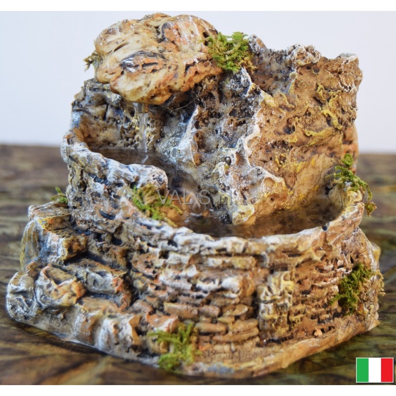 Fontane E Cascate Per Presepe.Fontana Con Acqua In Movimento Fontane E Accessori Presepe E Pr